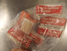 New Lot of 7 P&S Pass & Seymour 7582 Single Receptacles L4