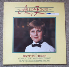 Aled Jones With The BBC Welsh Chorus Conducted By John Hugh Thomas 12