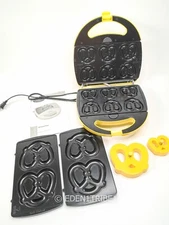 Nostalgia Electrics 2 in 1 Soft Pretzel & Nugget Maker  SPF200