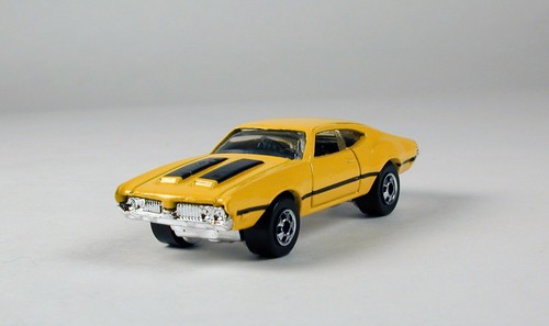 Olds 442 amarillo Hot Wheels '69 sin paquete - Imagen 2 de 3