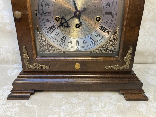 Hamilton Soporte Estante Reloj Llave Viento Westminster Campanas Funciona Golpe y Campanas! - Imagen 2 de 12