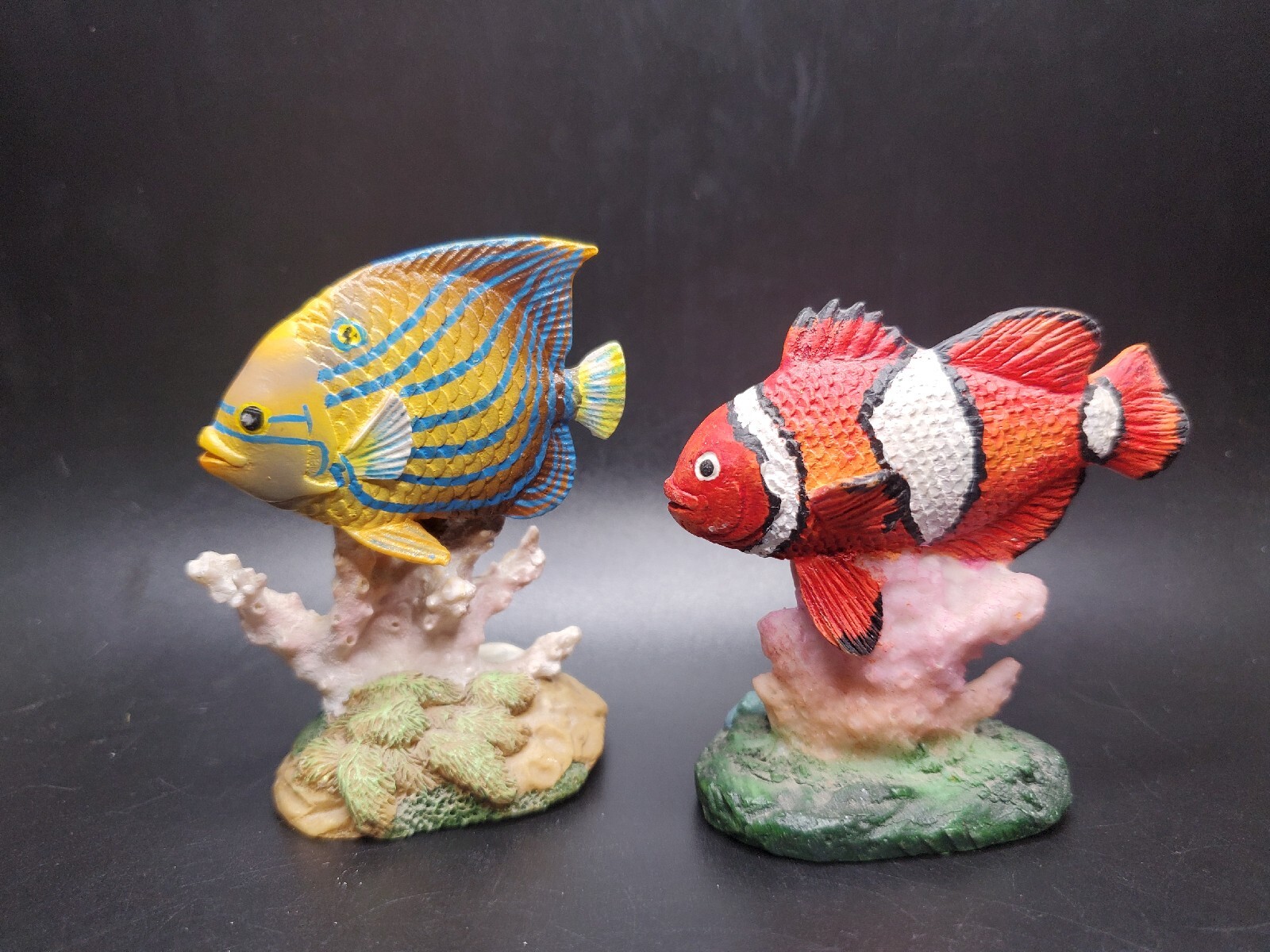 Pair Of Tropical Fish Coral Reef Decor Figures
