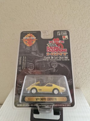 Racing Champions Motor Trend 50th Jubiläum 1969 Chevy Corvette Gelb E17