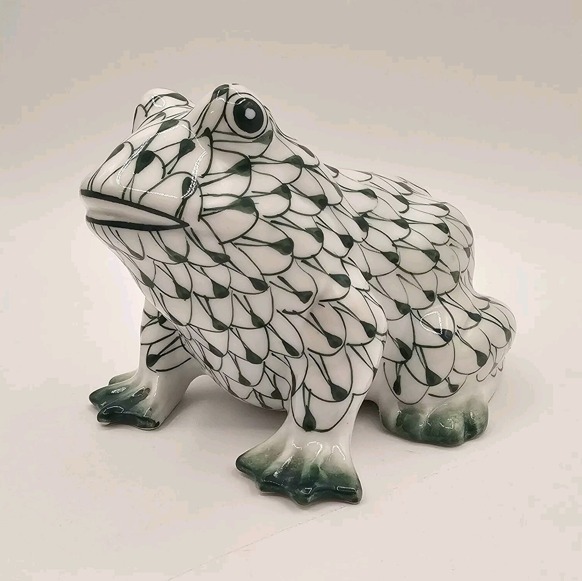 Andrea By Sadek Porcelain Green Fishnet Hand Painted Large Frog