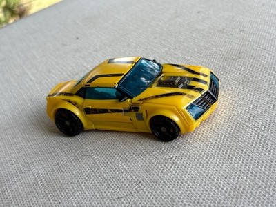 Transformers Prime Bumblebee Robots in Disguise Deluxe Class *FREE SHIPPING*