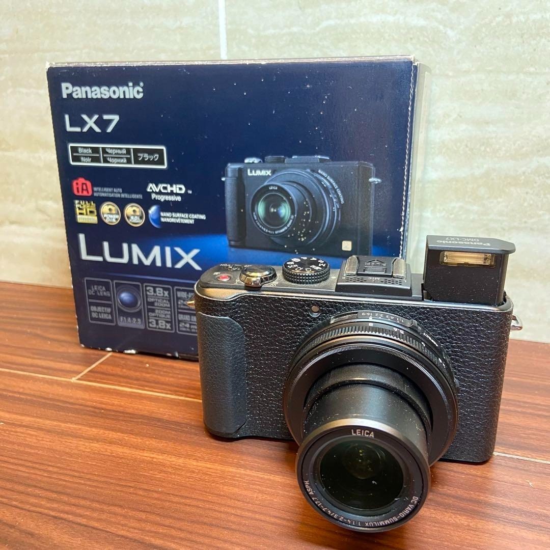 Panasonic LUMIX DMC-LX7 10.1MP Digital Camera - Black for
