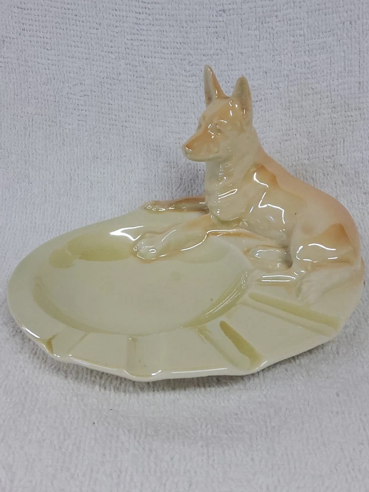Vintage Australian Wembley Ware Pottery - Alsatian Dog Ashtray - image 2 of 4