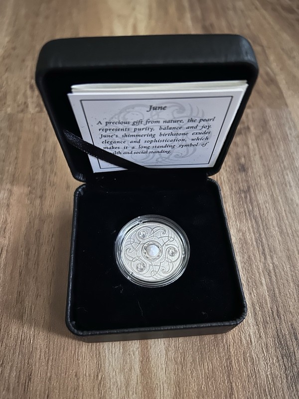 2020 Royal Canadian Mint ~ JUNE ~ Birthstone Pearl $5 Silver Coin 99.99% Pure