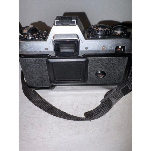 Konica FT-1 35mm SLR Film Camera w/ 50mm Lens, Flash, Hood - VTG NOT Tested - Picture 4 of 6