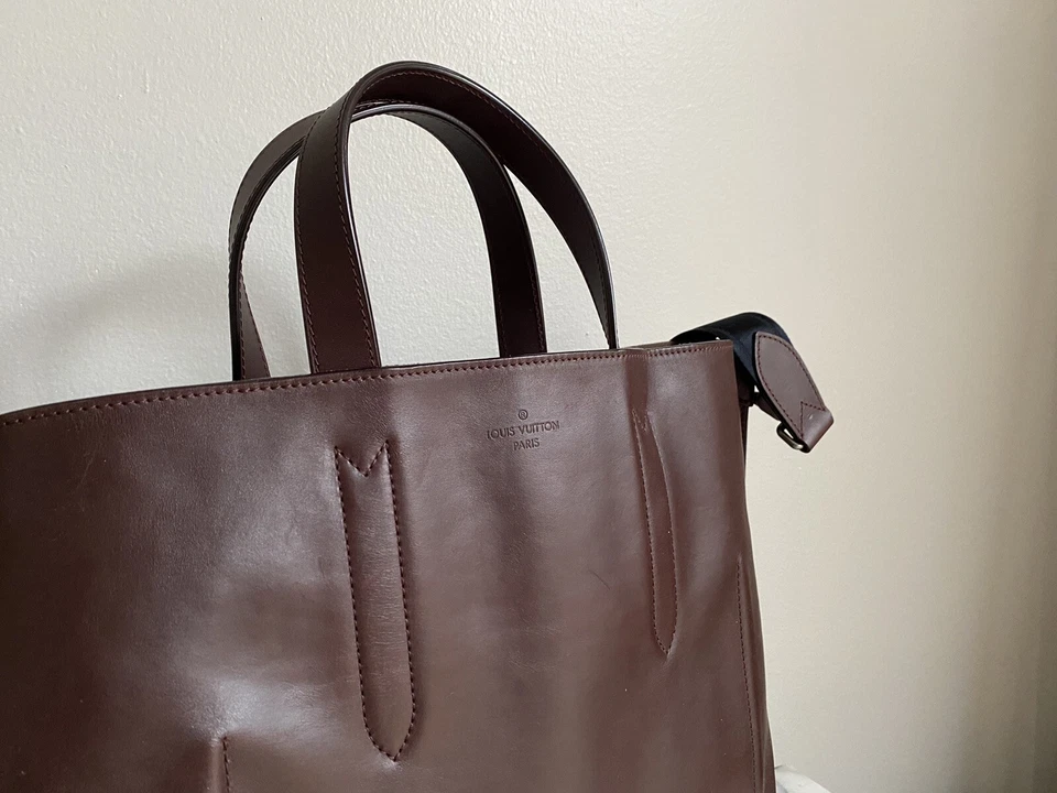 Bolso de Mano Louis Vuitton East-west Cabas Nomade Para Hombre Pasarela 2012 Kim Jones Pharrell Foto 4 de 4