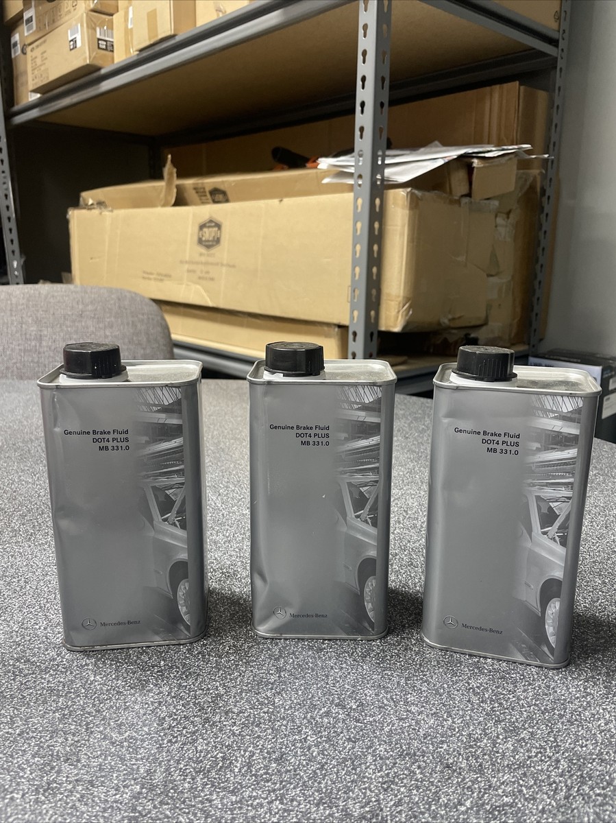 3)Genuine Mercedes Benz DOT4 PLUS Genuine Brake Fluid MB