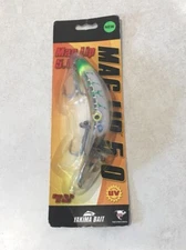 MAG LIP 5.0 UV Yakima Bait Co. UV GRINCH Plug Lure Silver Green Chartreuse NEW
