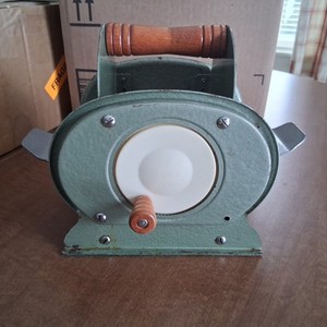 Vintage Nestor Johnson Green 1950s Manual Hand Crank Card Shuffler Metal Wood