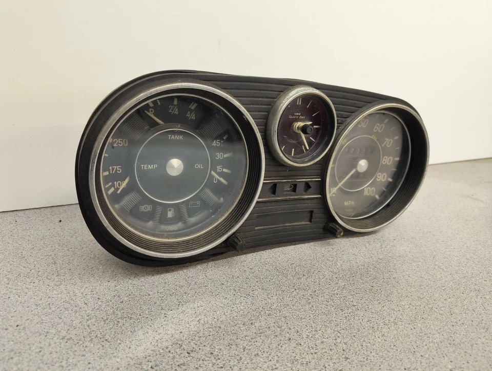 (阅读) 1973 1974 1975 1976 梅赛德斯-奔驰 240D 仪表组 VDO — 第 2/4 张图片