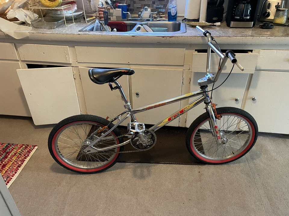 Bicicleta BMX GT Mach One 1994 Foto 4 de 4