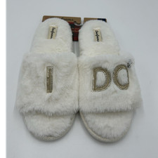 Dearfoams Women s White Faux Fur Slide Slippers I Do Rhinestone Glitter 9-10