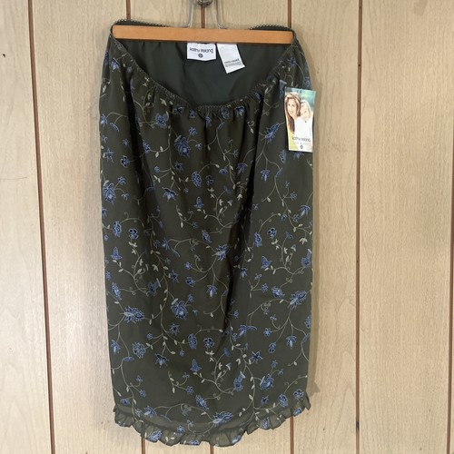 Kathy Ireland Size Large Ladies Skirt New