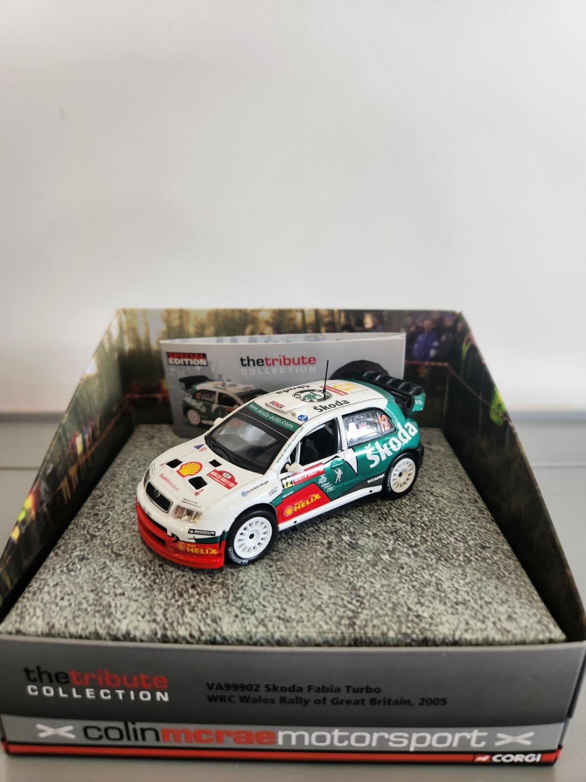 1:43 COLIN MCRAE CORGI TRIBUTE COLLECTION 2005 WRC RALLY GB SKODA FABIA TURBO