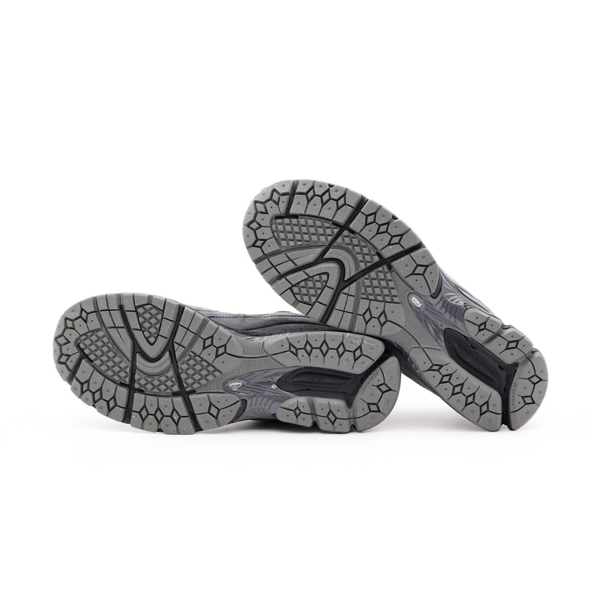 M2002REH New Balance 2002R Castlerock Black Dark Grey Magnet