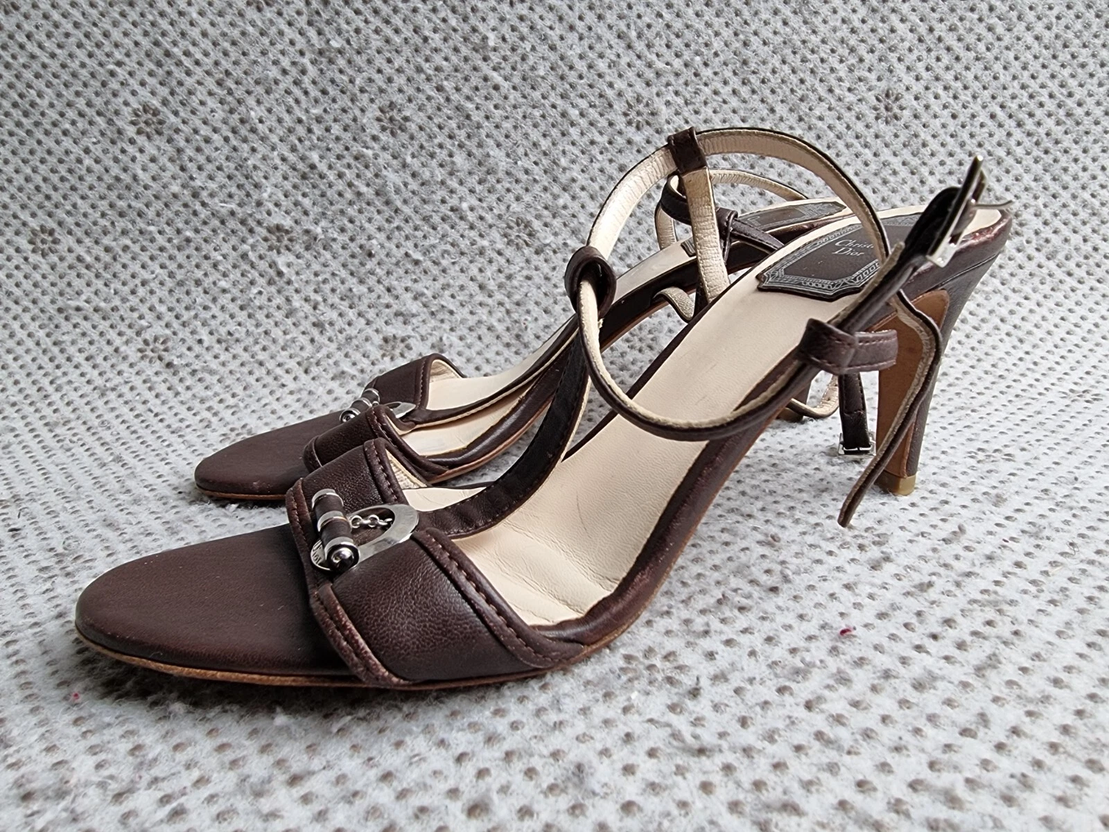 Talons Christian Dior taille 371⁄2