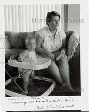 1985 Press Photo Kathy David of Spring Hill and Baby Daughter Stephany