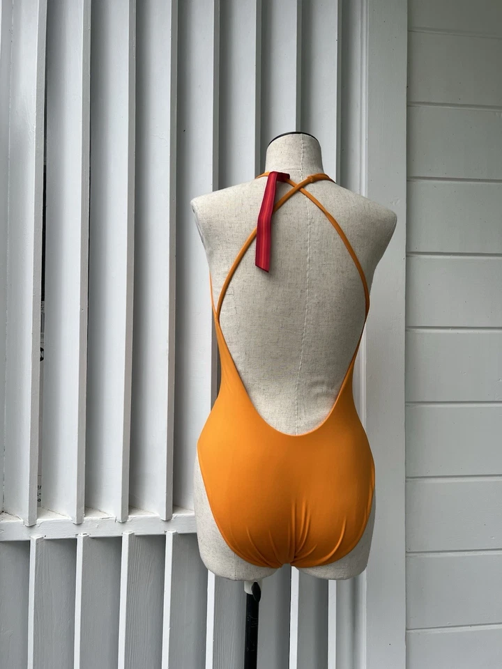 Traje de baño de una pieza Left On Friday talla mediana para mujer nuevo con etiquetas traje de fin de semana caléndula Foto 3 de 4