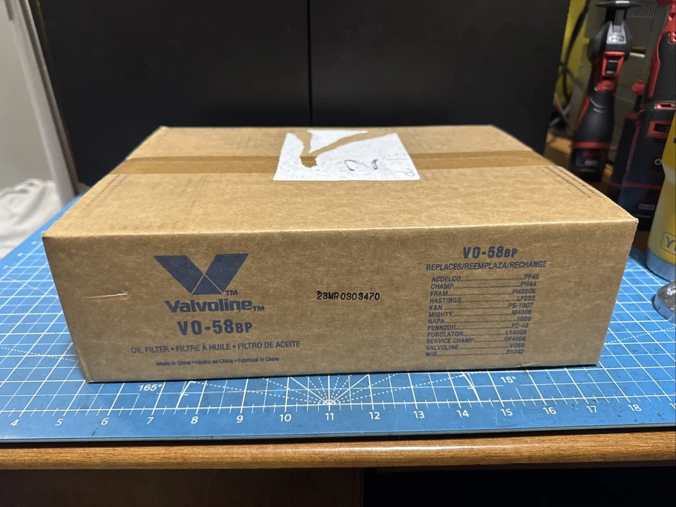 VO-58 BP Valvoline Oil Filters Filter Lot Box Of Qty 12 - Image 2 of 2