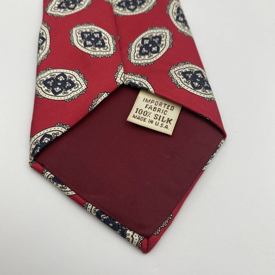 John Henry Tie Silk Red Silver Black Diamond Paisley USA VTG - Image 3 of 4