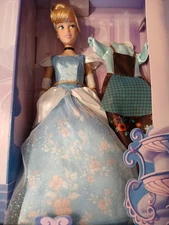 Cinderella Disney Princess Doll - Posable - Accessories - Playset
