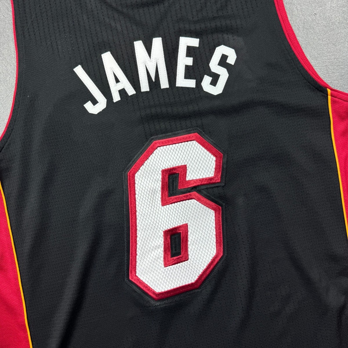 100% Authentic Lebron James Adidas Miami Heat NBA Finals Jersey L