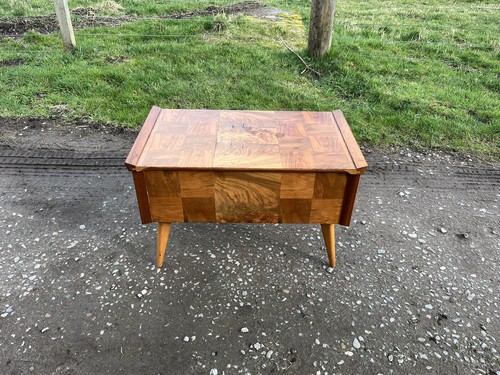 Retro Sewing Box / Work Box / Side - Coffee Table - Picture 2 of 13