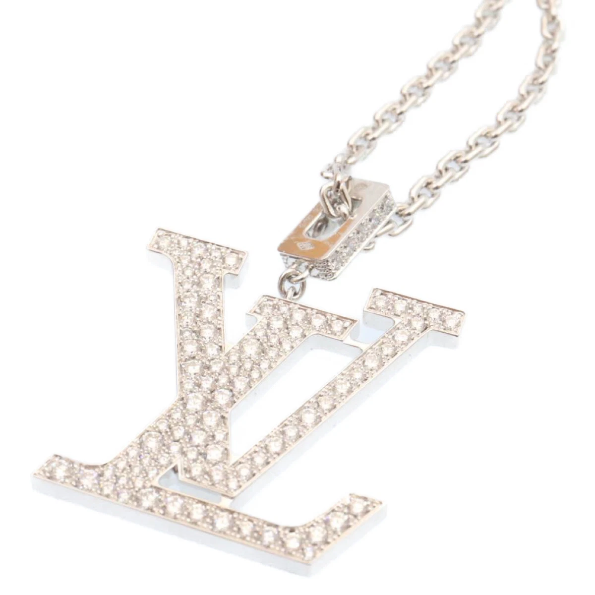 Lv cheap diamond pendant