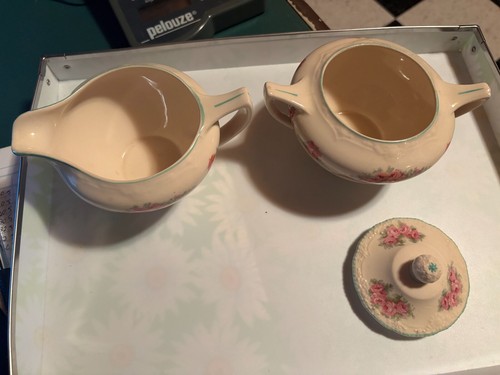 BEAUTIFUL VINTAGE JOHN MADDOCK & SONS LTD. ROYAL IVORY SUGAR BOWL & CREAMER SET - Picture 2 of 7