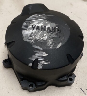 Yamaha Lichtmaschinendeckel - massiv aber zerkratzt - gestempelt 5VX - original