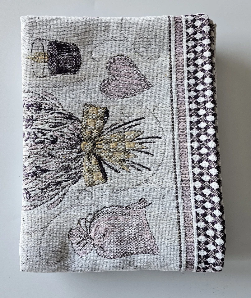 Tovaglietta Quadrata Lavanda in Ciniglia Misura cm 100x100 - Immagine 3 di 4