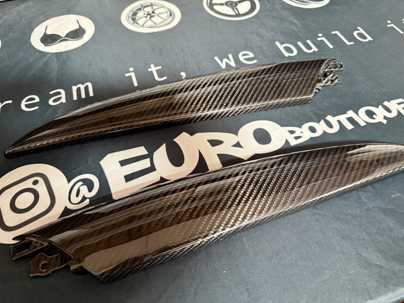 Audi R8 100% Carbon Fiber Interior Door Spears for Gen 1 R8