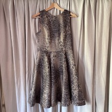 ML Monique Lhuillier Jacquard Fit Flare Dress Cutout Back size 6 Wedding Guest