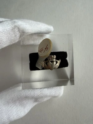 Irischer Sterling Silber Claddagh Ring gepunzt Vintage Größe 5,25 - Bild 1 von 4