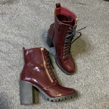 Top Moda Burgundy Lace Up Chunky Block Heel Boots Size 7.5
