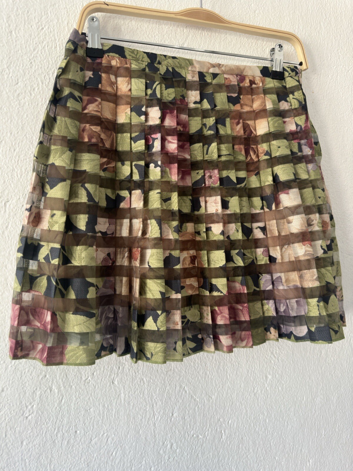 Zara Basic Skirt Pleated Mini Size Medium Multico… - image 2