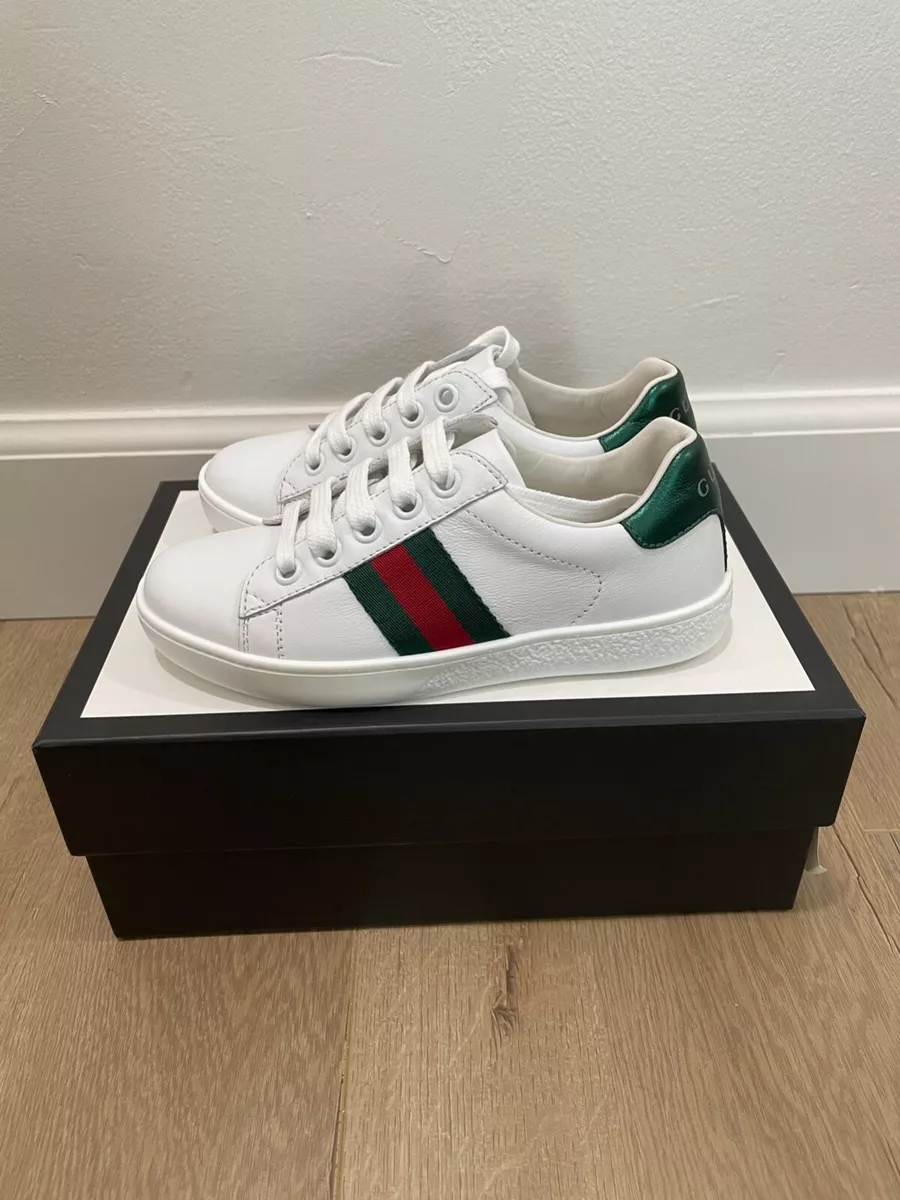 How To Style Gucci Sneakers?