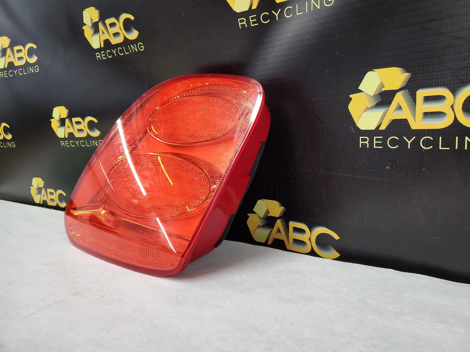 2007 Bentley Flying Spur Tail Light Assembly Right RH Passenger BENTLEY 07 OEM