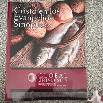 Global University Cristo en los Evangelios Sinópticos Rev Ed HC Español