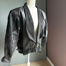 Vintage WINLIT Women's Med Black Leather Cropped Bomber Jacket Retro Moto Punk