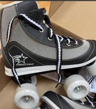 Roller Derby Firestar Men's Black  Gray Quad Roller Skates