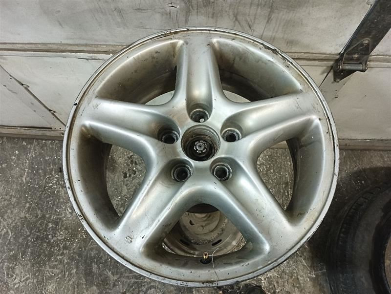 16 Inch  Wheel Rim from 1999 Lexus RX300 11112363