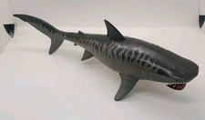 Chap Mei Chomping Jaws Tiger Shark 13" Long Action Figure Toy Toys R' Us 