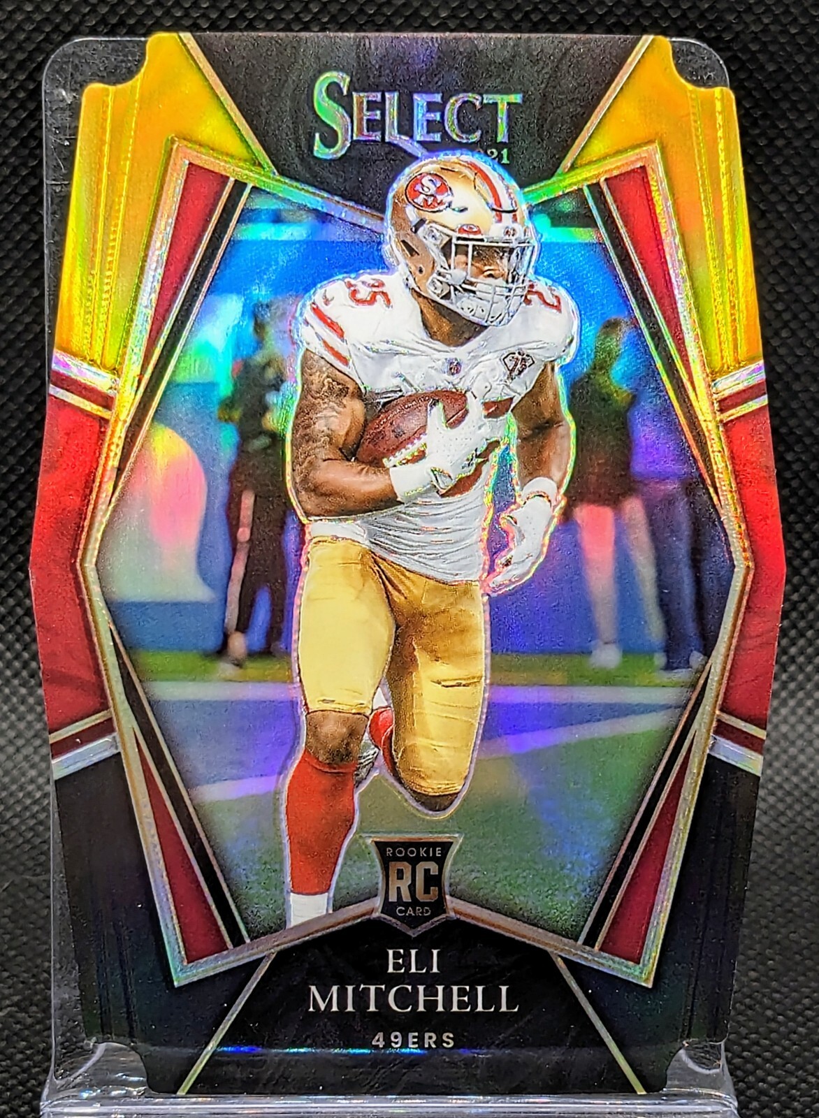 Eli Mitchell 2021 Panini Select Football #192 Black & Gold Die-Cut Prizm Rookie