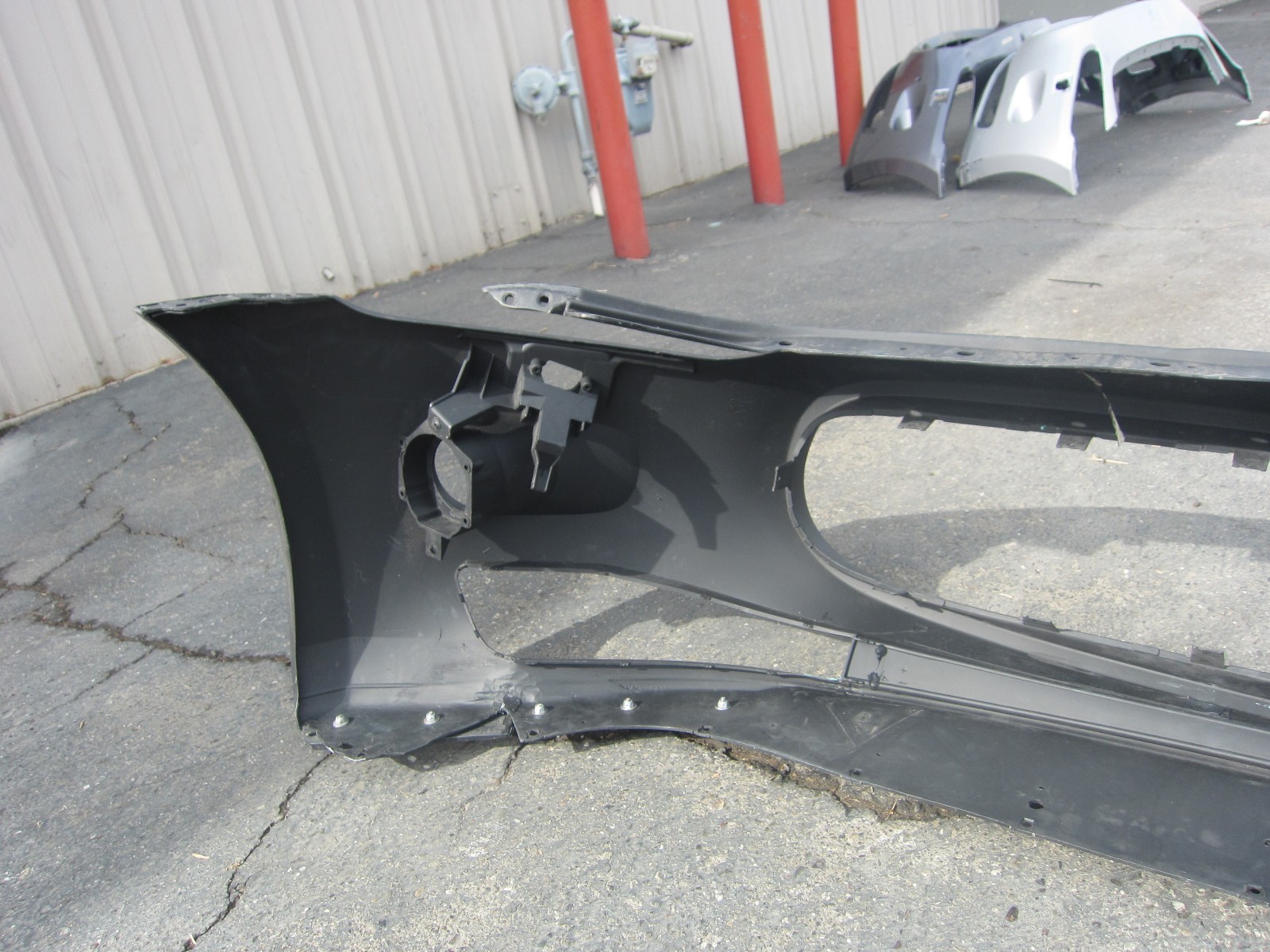 Maserati Gran Turismo OEM Front Bumper Some Damage (Light) # 980145002