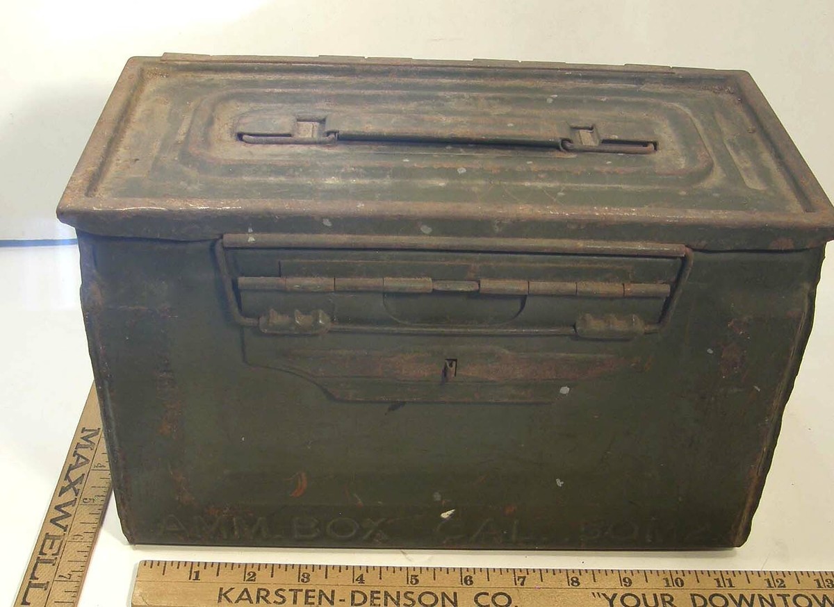 WWII ERA AMMO BOX 50M2 STEEL CAN 105 CAL 50 LINKED 2AP-2I